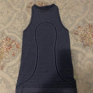 LULULEMON XS DARK GRAY TANK